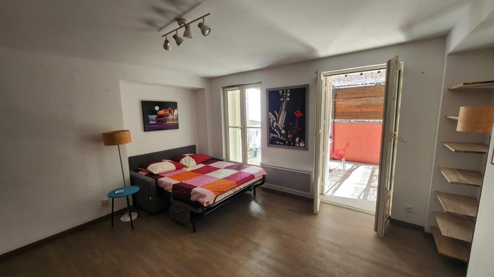 Charmant Appart Studio 30M2 Avec Terrasse 10M2 Vieux Port - Panier - Host Elite Marseille Exterior photo